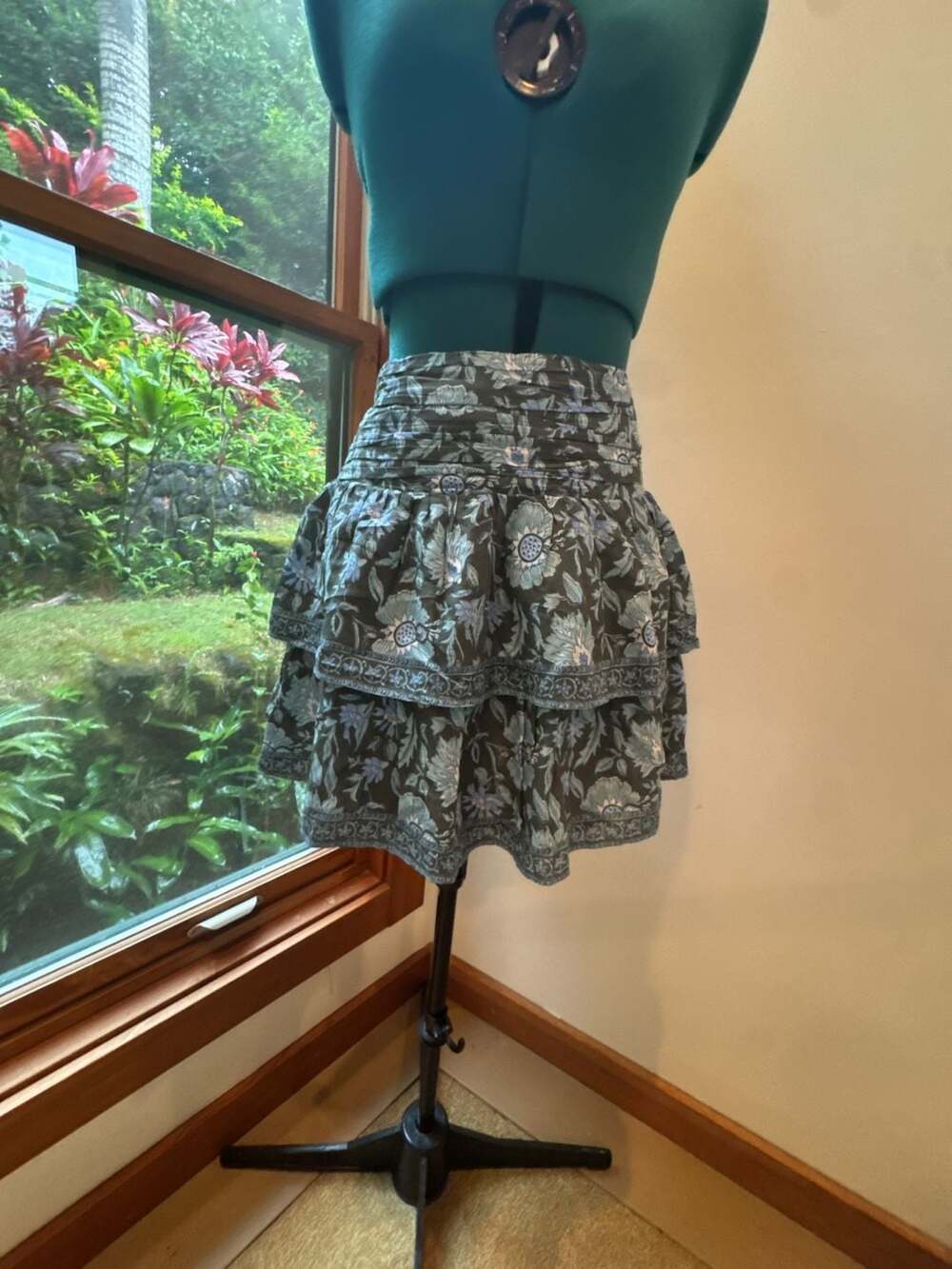 Vineyard Vines Katama Mini Skirt Edie Floral Balsam Size XS